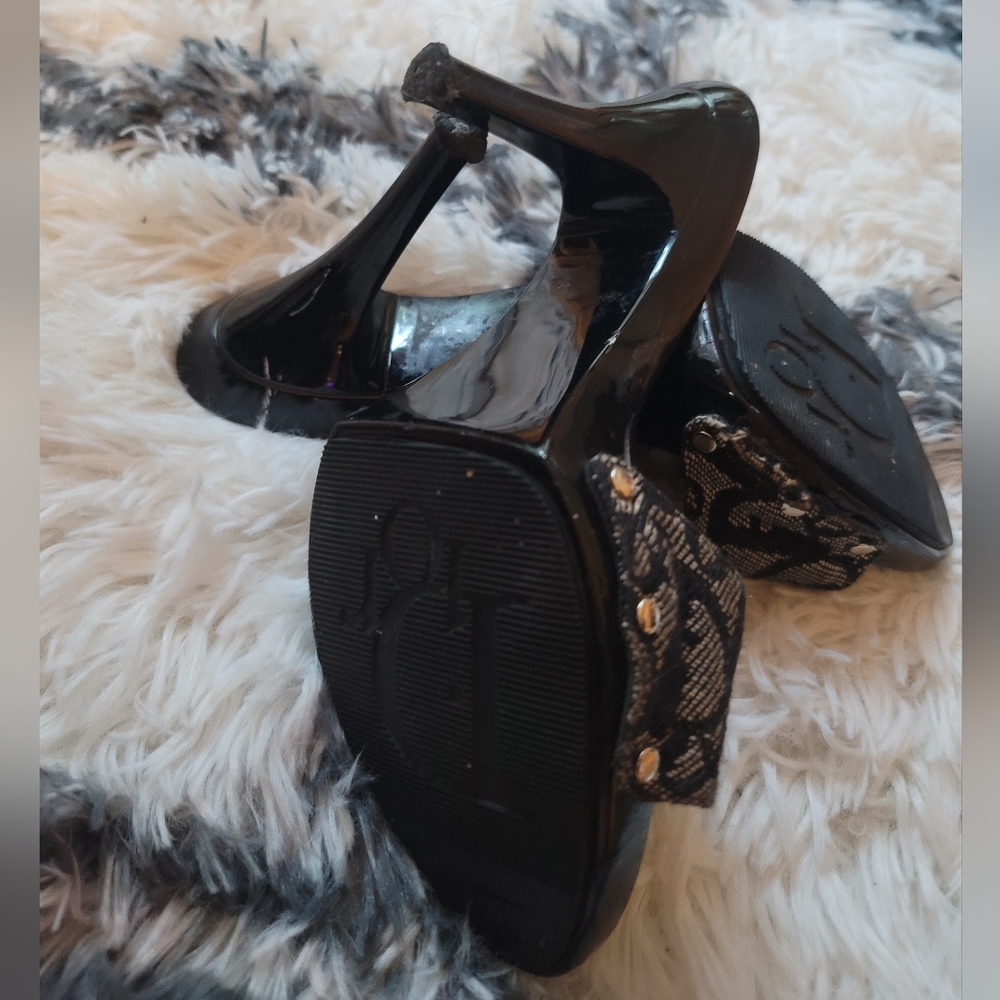 Authentic Dior low heels 👠  ✨️ 💕 - Picture 4 of 7